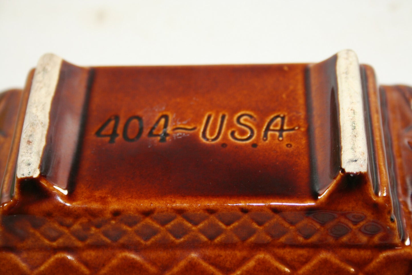 Vintage Brown Shawnee Planter 404 7''