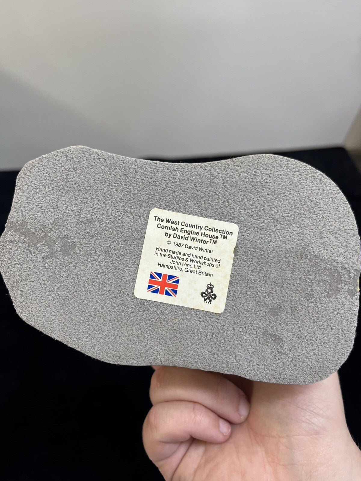 The West Country Collection “Cornish Engine House” by David Winter 1987 w/ box