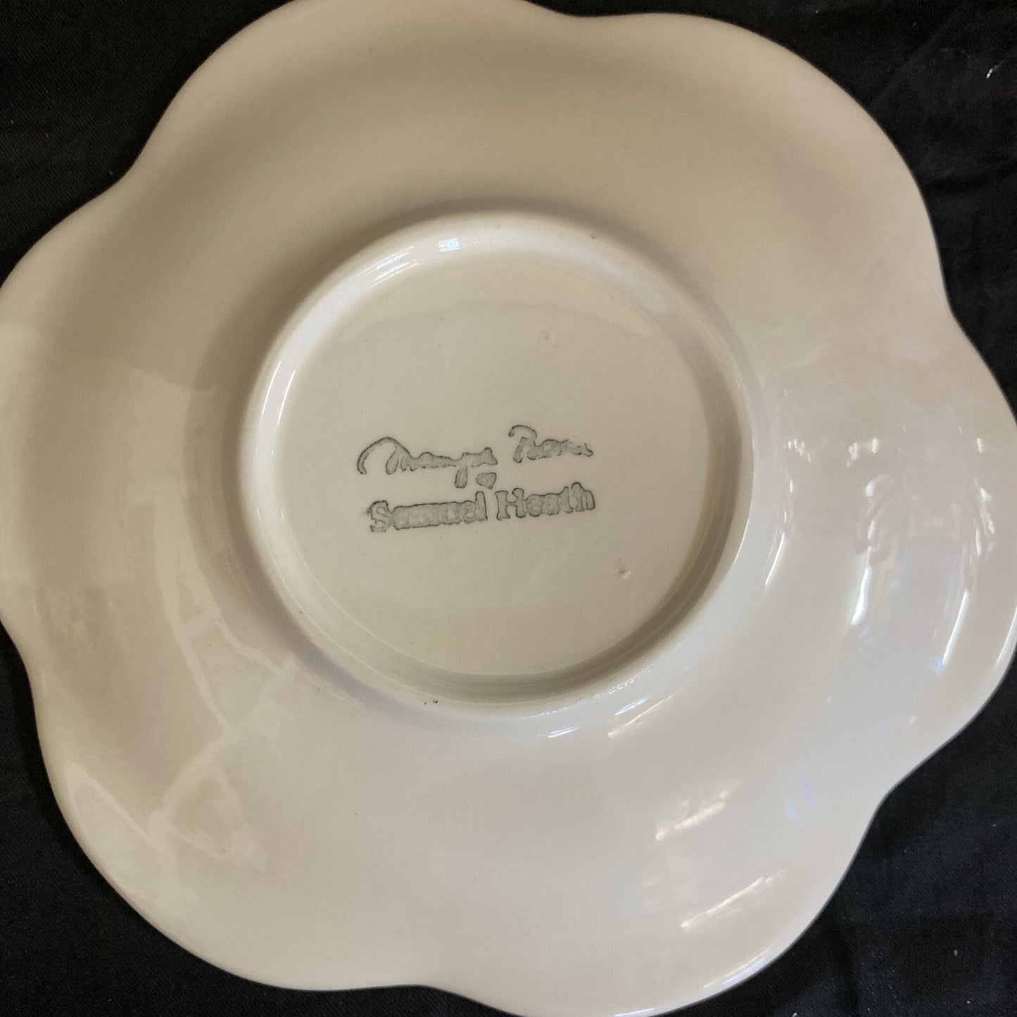 Maryse Boxer White Flower Petal Cup & Saucer Set of 4