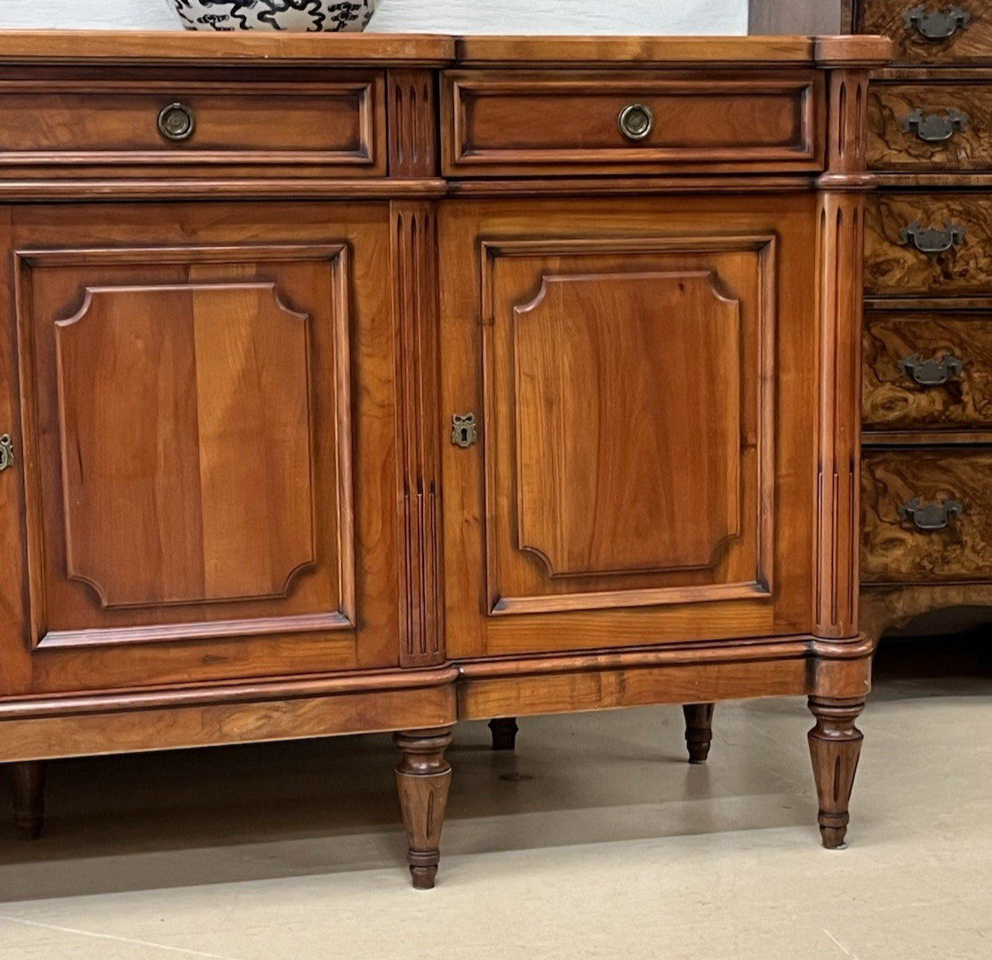 LOUIS XVI STYLE FRUITWOOD BREAKFRONT SIDEBOARD 86.5"