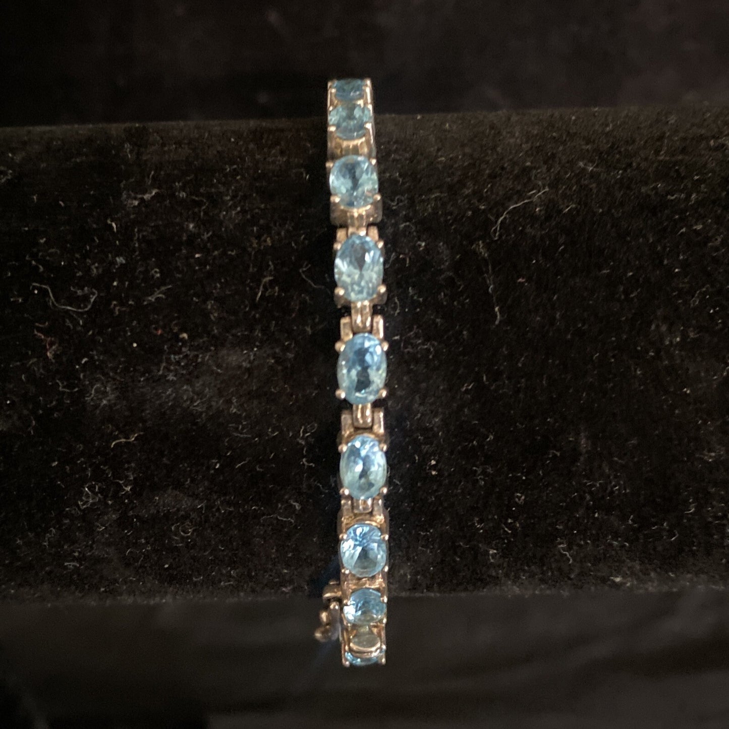 ALX Thailand Sterling Silver 925 22 Stones Blue Topaz Tennis Bracelet 12.3g 7.5"