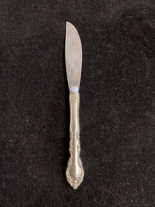 Sterling Heirloom Grandeur Pattern by Oneida 6 3/4" Master Butter Knife 48g