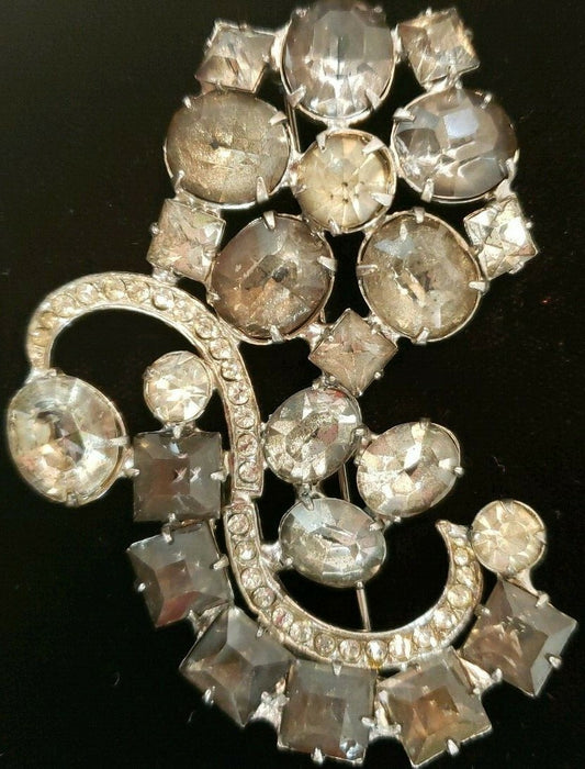 Vintage Signed Weiss Smoky Gray & Crystal Rhinestone Brooch Prong Set