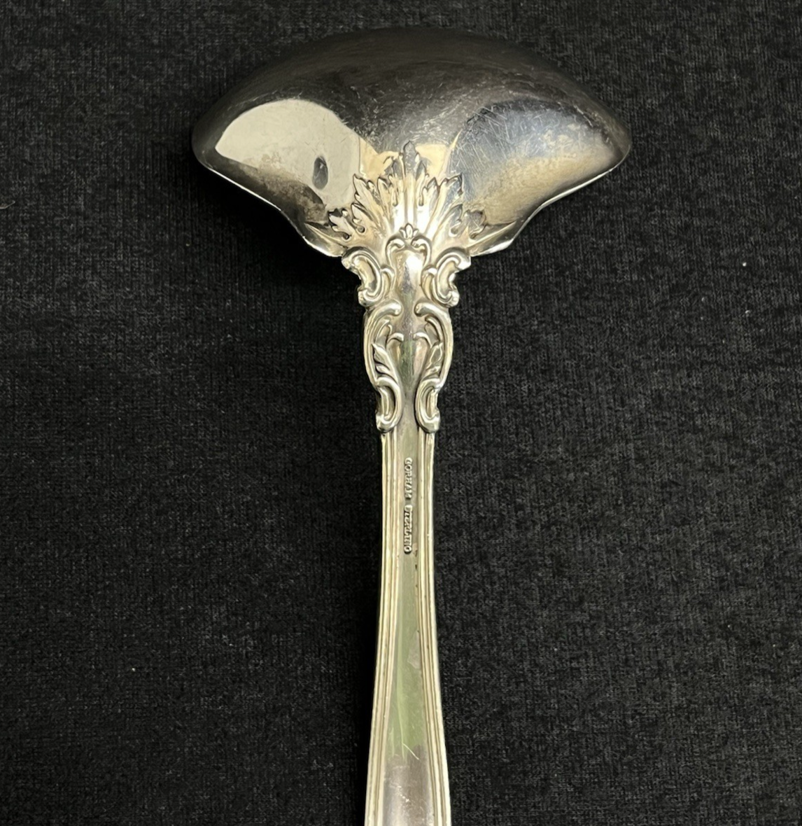 Chantilly by Gorham 71.1g Sterling Silver Solid Gravy Ladle 6 3/4"