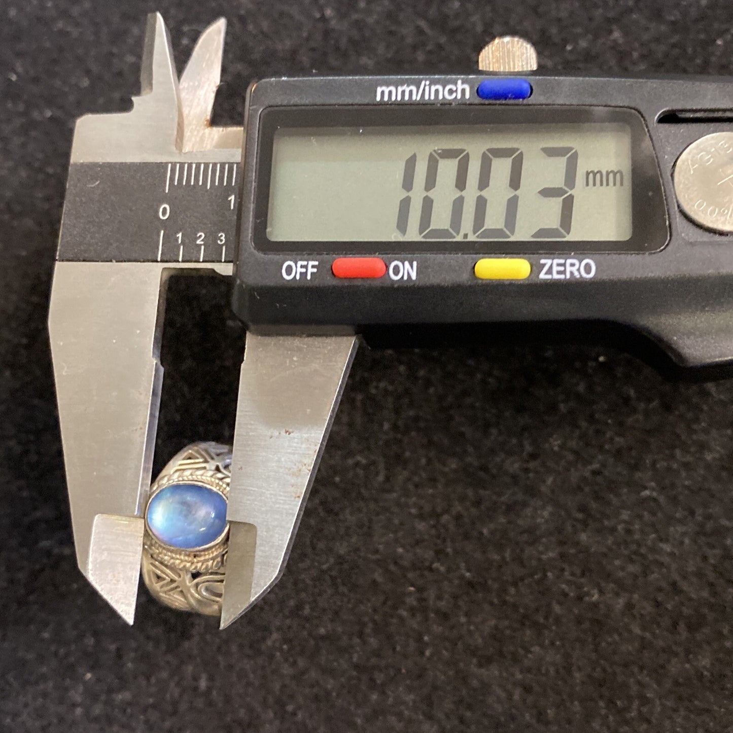 Sterling Silver 925 Blue Glass Stone Geometric Pattern Ring Sz 8.5 6.7g JM15