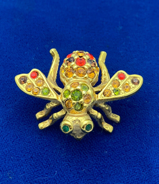 Joan Rivers  swarovski   crystal pave  bee pin brooch  1 1/4  inches