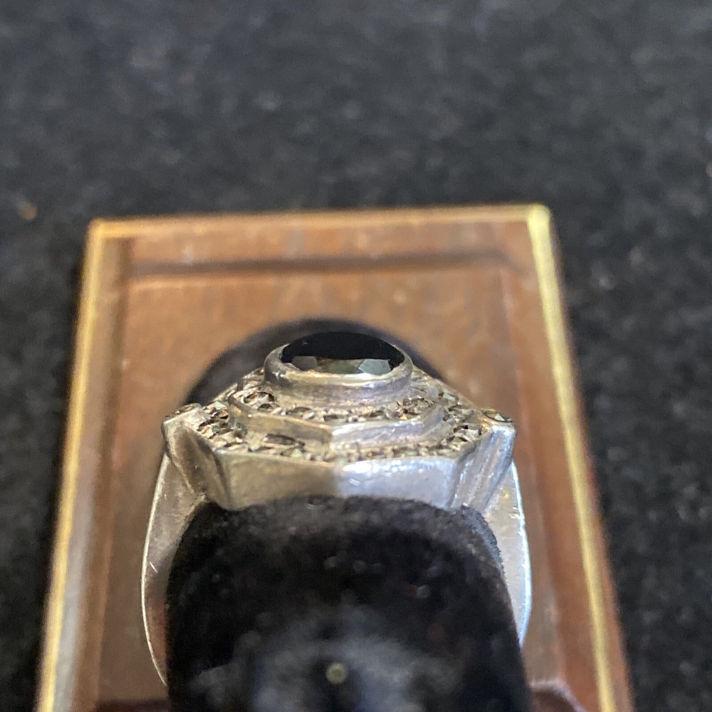 Sterling Silver 925 Faceted Black Onyx & Marcasite Stones Ring SZ 6.5 6.1g JM18