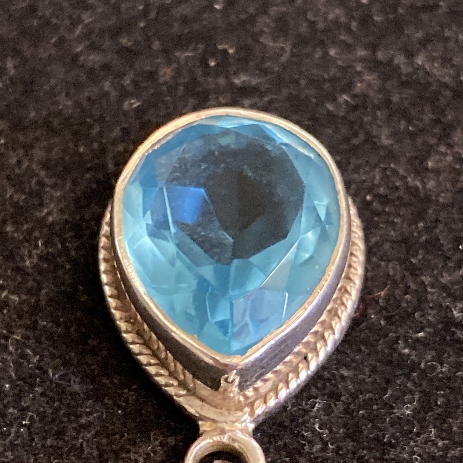 03868eca-2a75-471f-b21d-fb2a487b0e9d