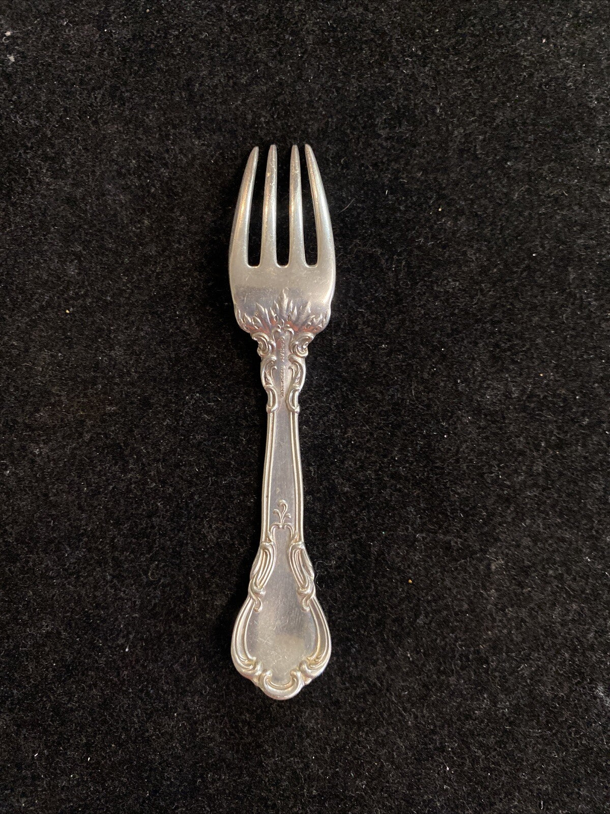 Gorham Sterling Chantilly 4 1/2" Baby Fork 24.66g 1895