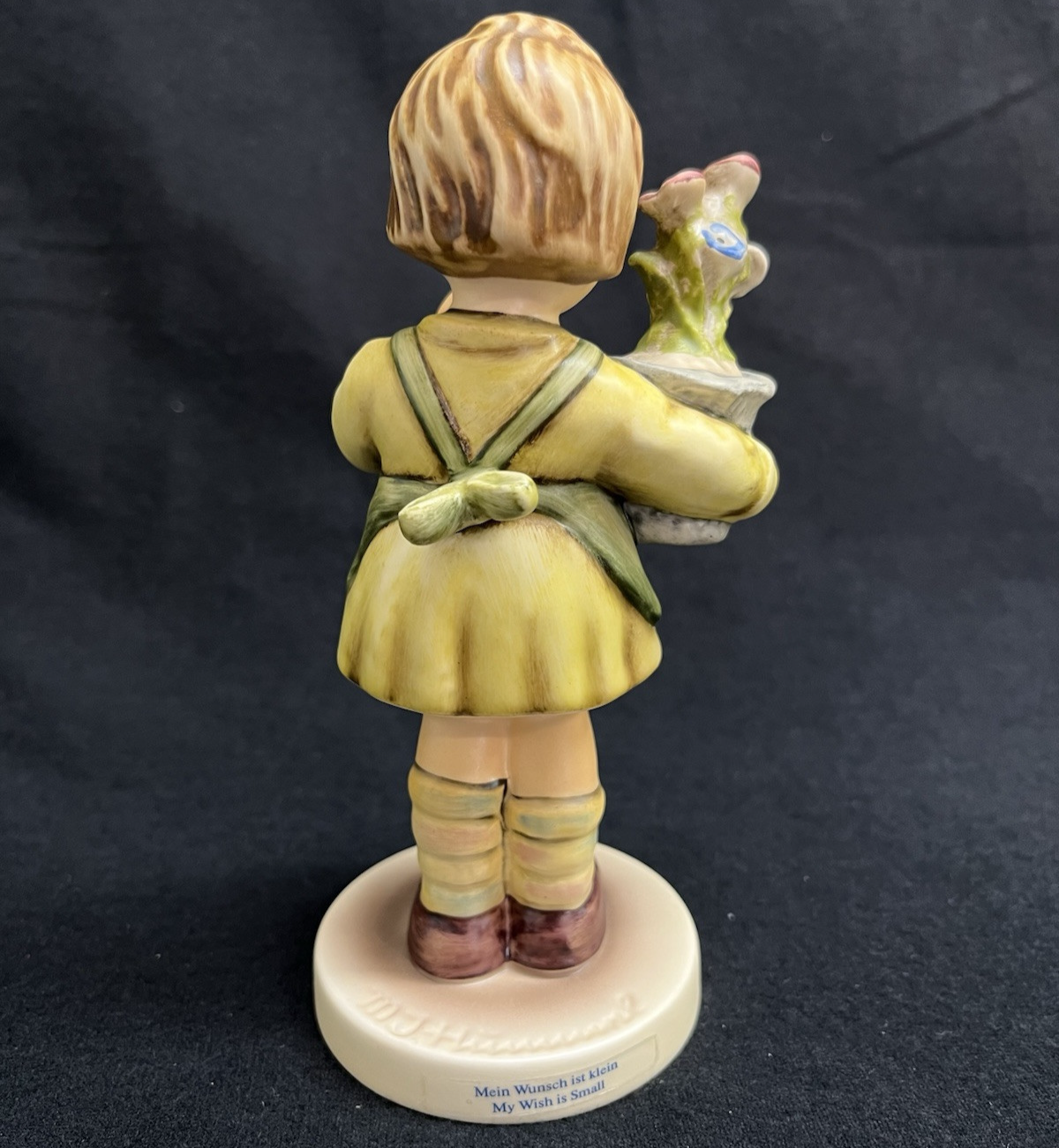 1985 M.I. Hummel Exclusive Goebel "My Wish is Small" Porcelain Figurine #463/0