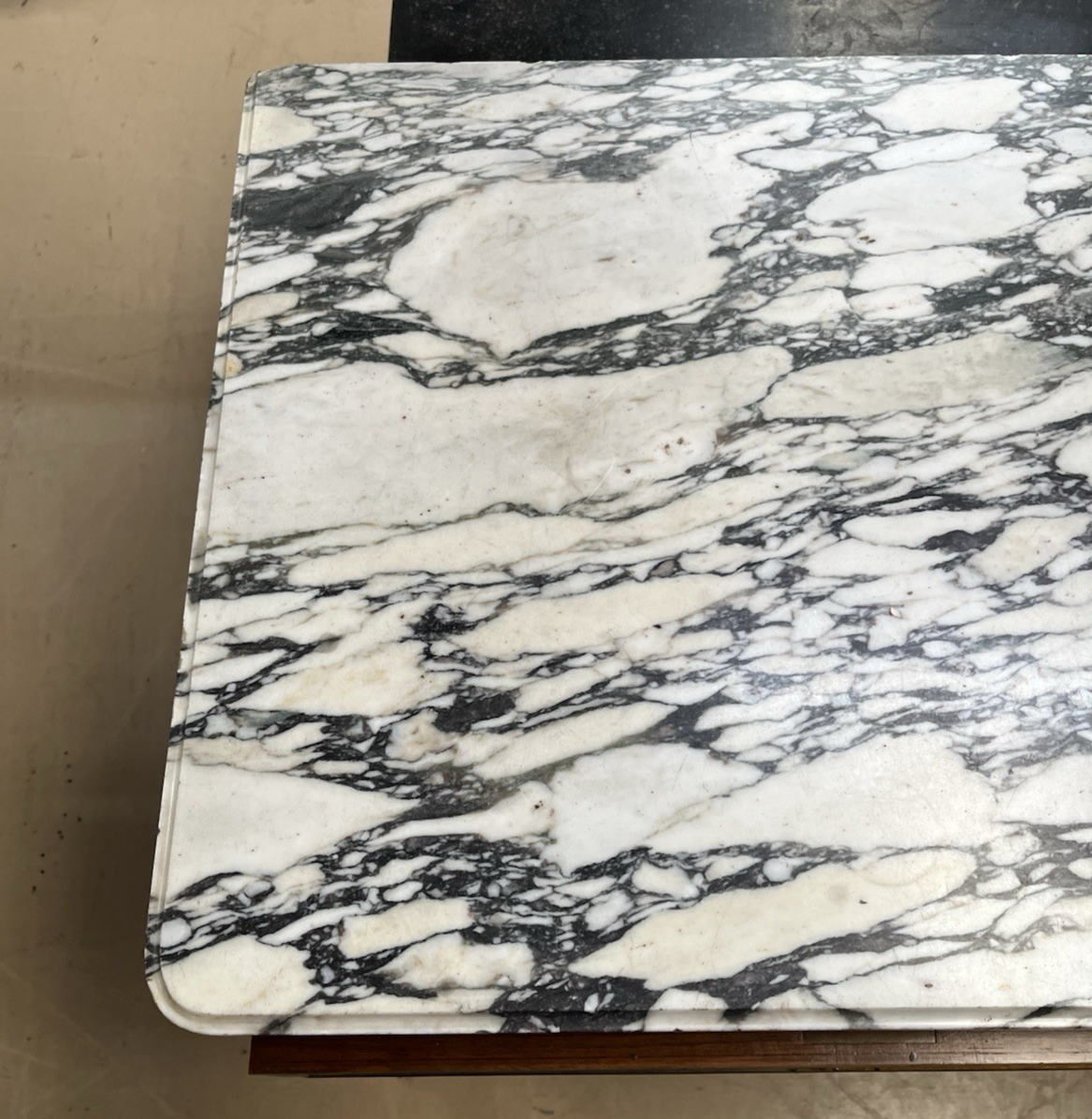 ANTIQUE FRENCH TRANSITIONAL BRONZE ORMOLU MOUNTED WHITE MARBLE-TOP COMMODE CHEST