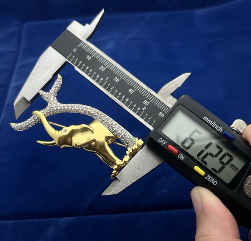 Vintage Swarovski SCS Genuine Swan Signed Elephant & Tree Brooch Retired 1993