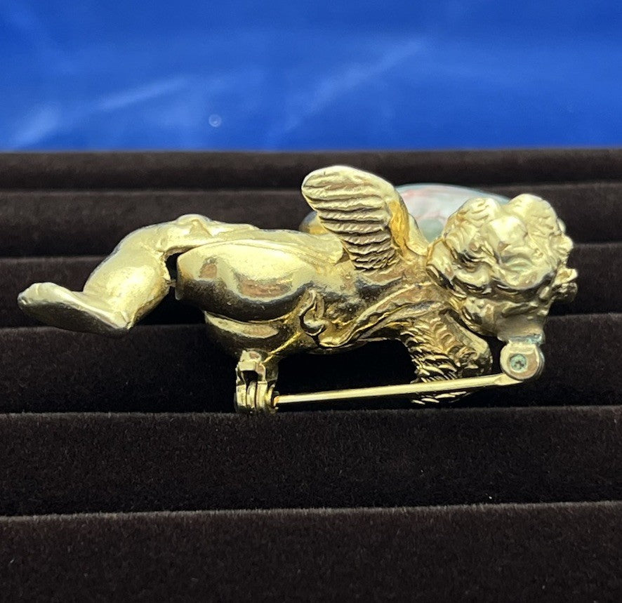 Rare Hattie Carnegie Cherub Brooch Pin Clutching lg Oval Faux Swivel Stone 1950