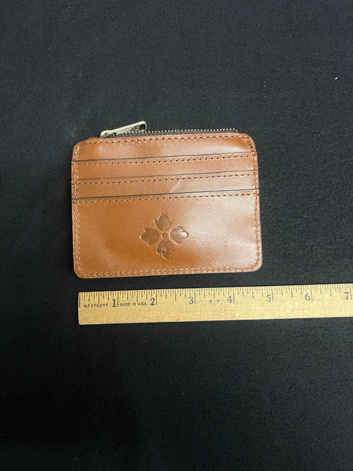 eade2efa-c7a5-47d0-b27f-12d8d4faf901