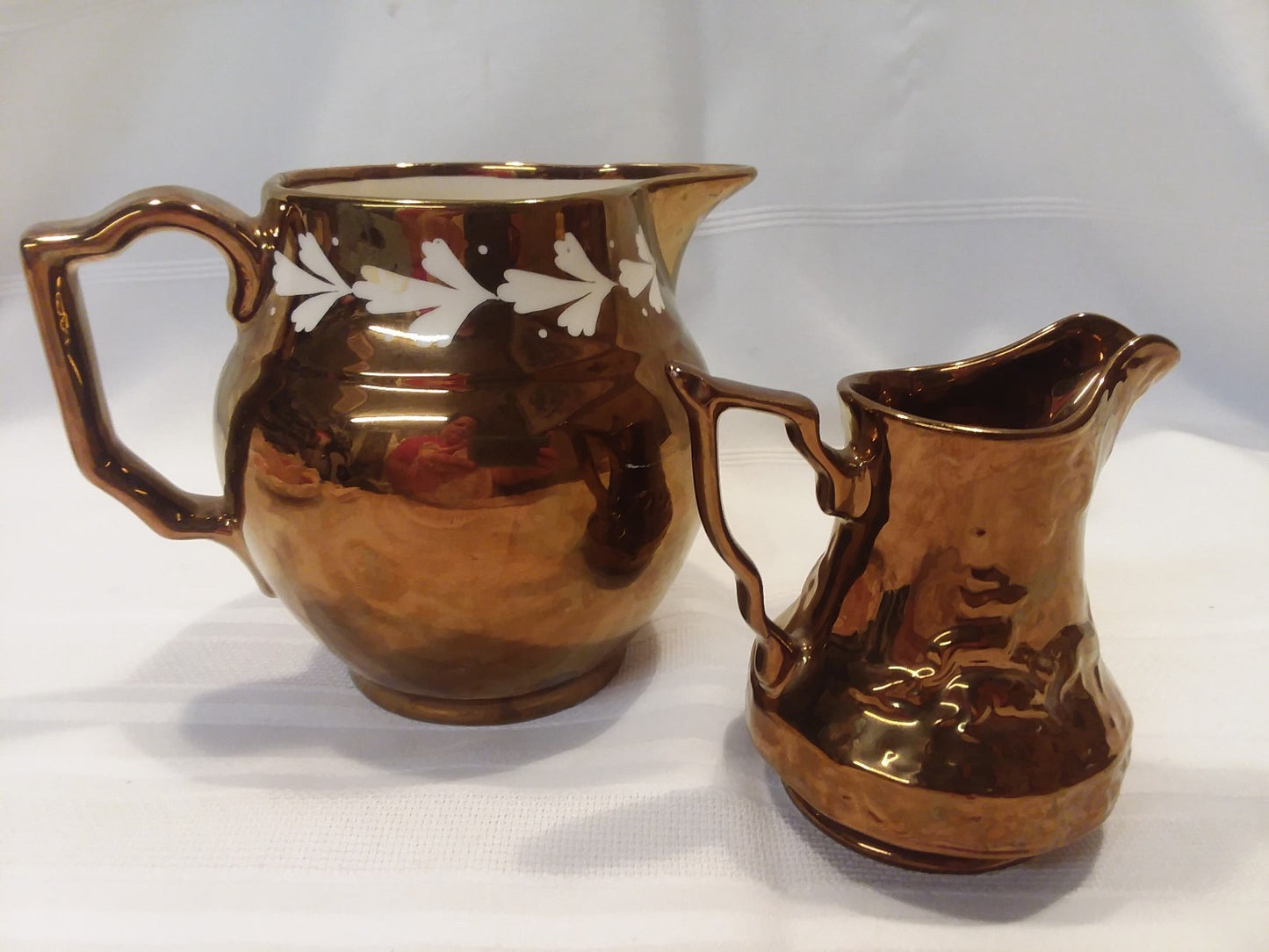 2PC GRAYS POTTERY Pitcher & Wade COPPER LUSTRE CREAMER
