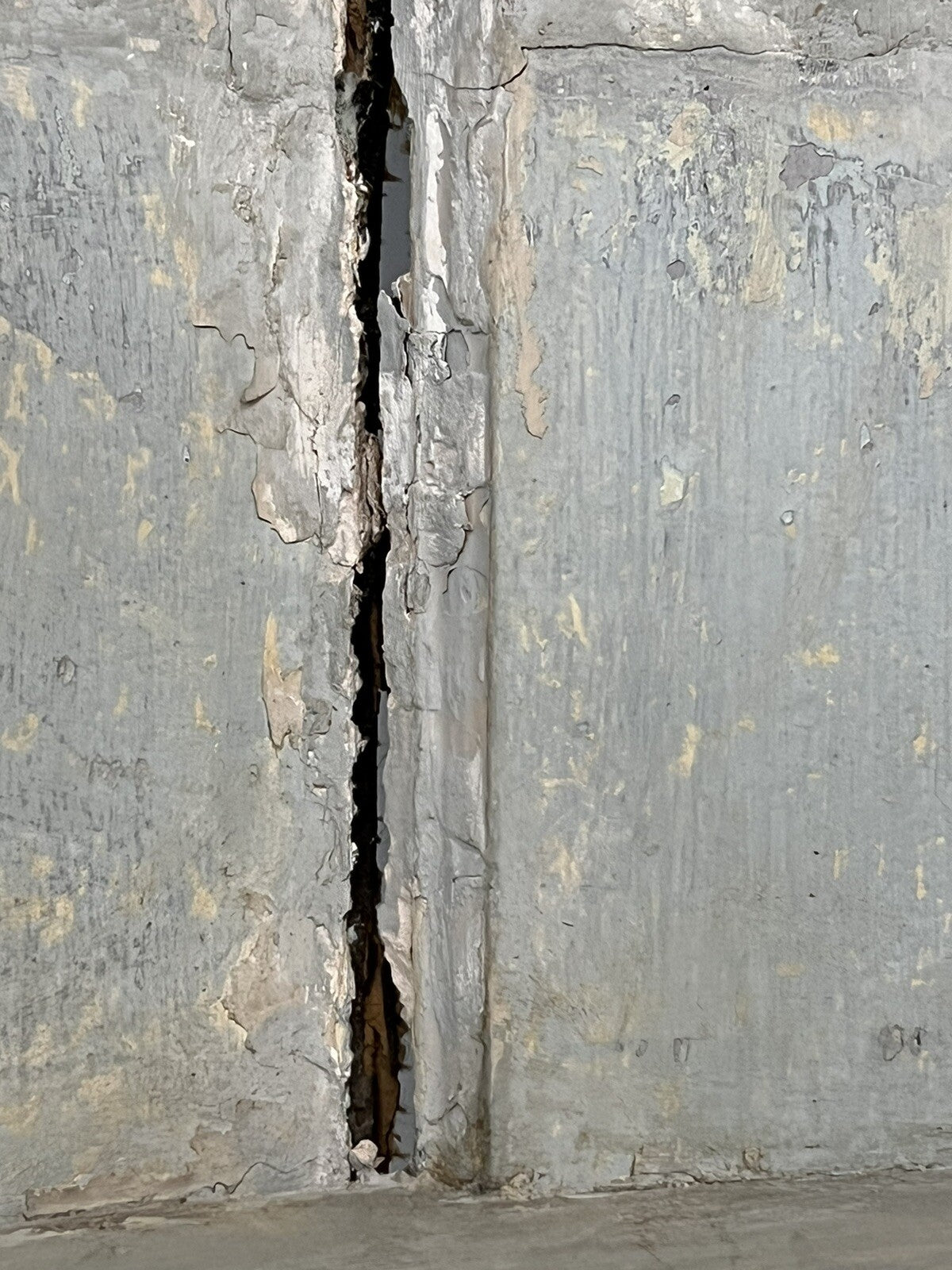 Antique American Federal Oak Corner Cabinet w/ Painted Interior 19C Farmhouse