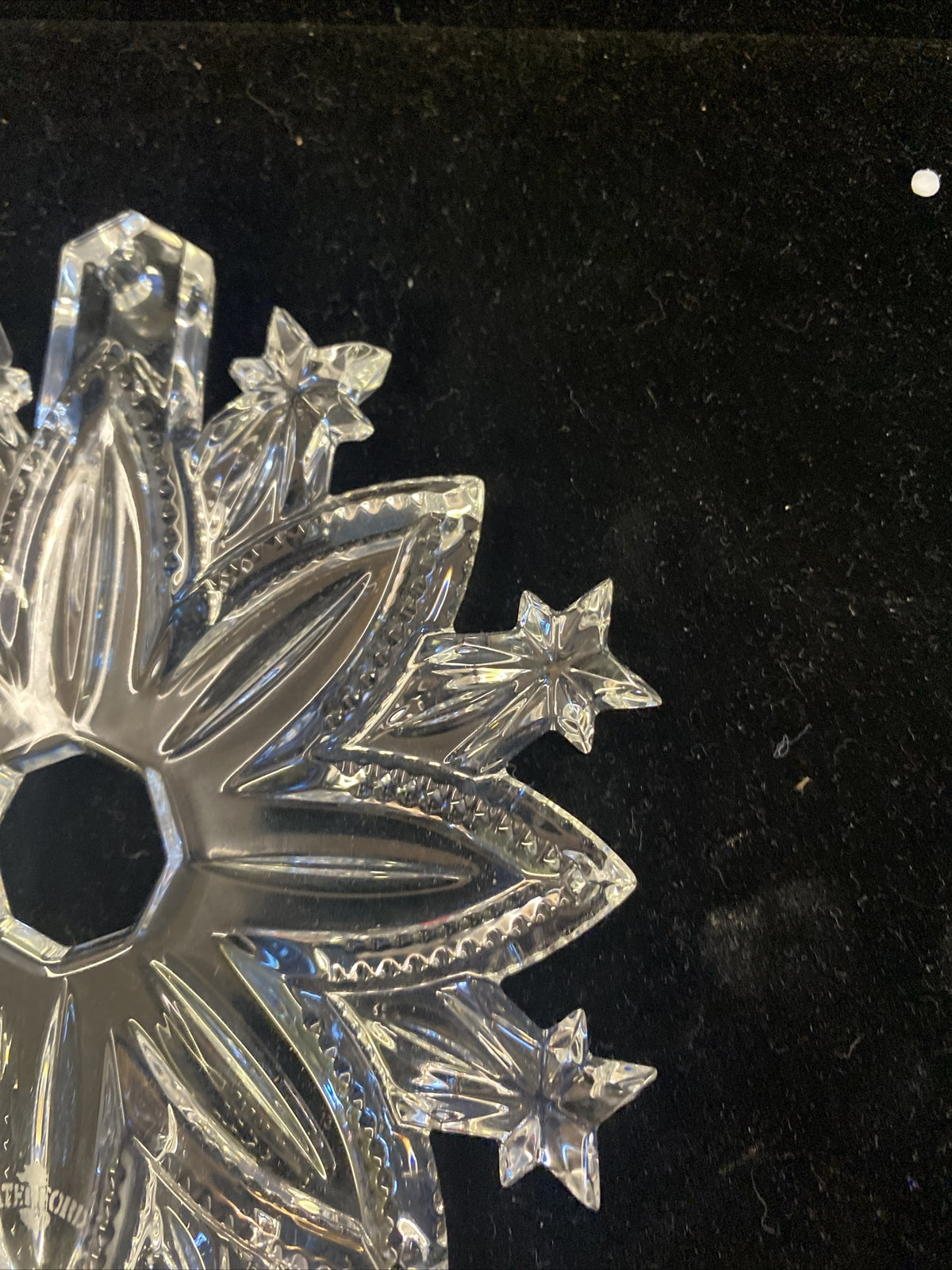 WATERFORD Chrystal 2010 LTD ED. SNOW CRYSTAL ORNAMENT 151916