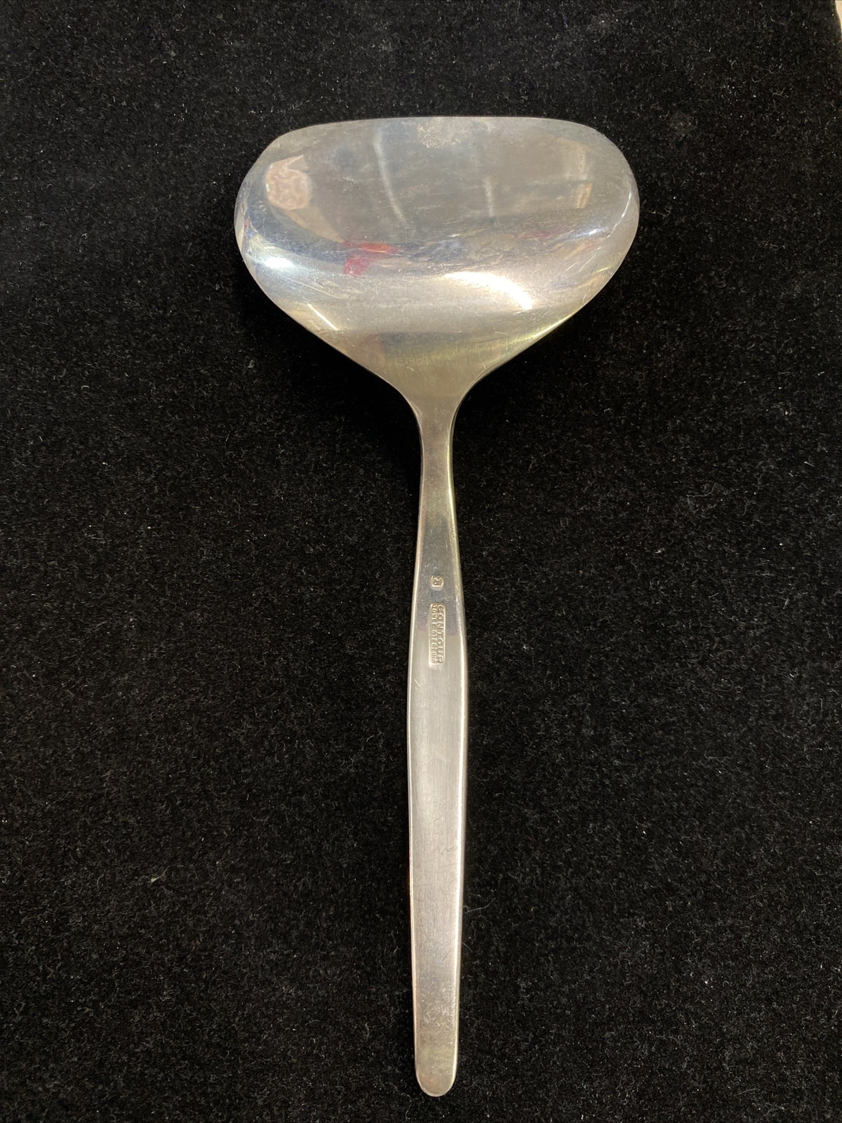 Towle Sterling "Contour" Pattern 7 1/2" Tomato Server CP8