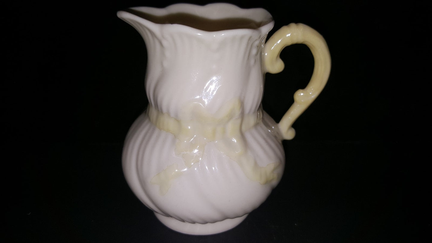 BELLEEK IRISH YELLOW RIBBON OPEN SUGAR BOWL & CREAMER 3rd GREEN  Mark1965-80