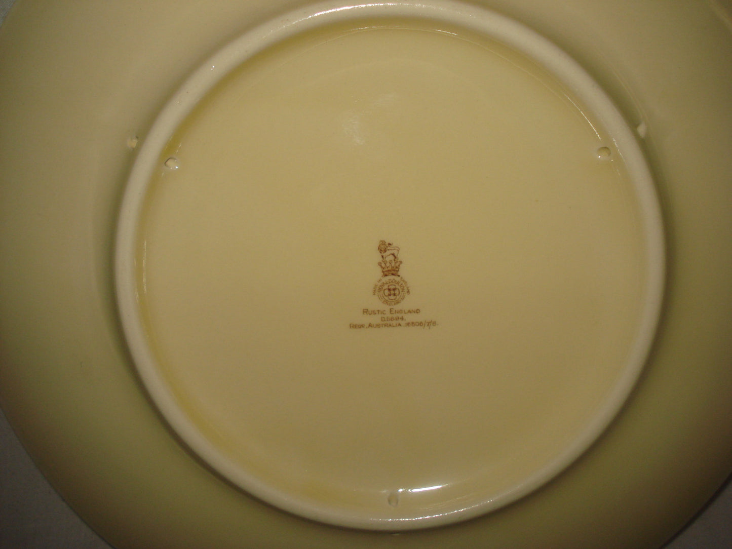 13 1/2" Royal Doulton "Rustic England" D5694 Charger Lg Display Plate Superb