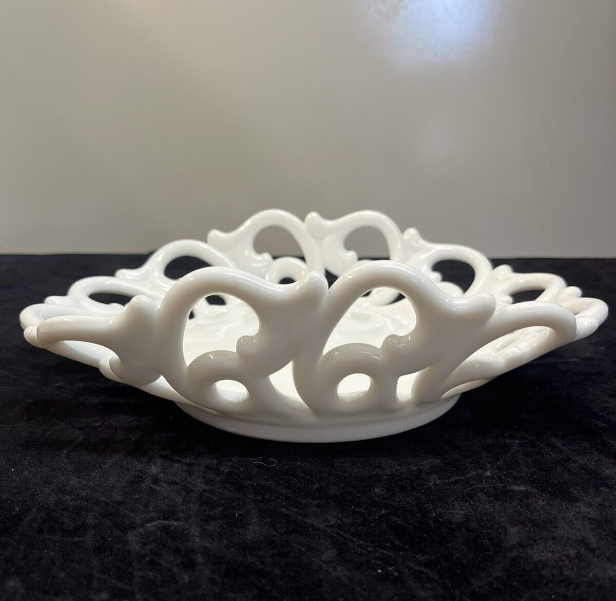 Vintage Fostoria  Monroe Milk Glass Fruit Bowl Open Lace Plate 10 3/4"