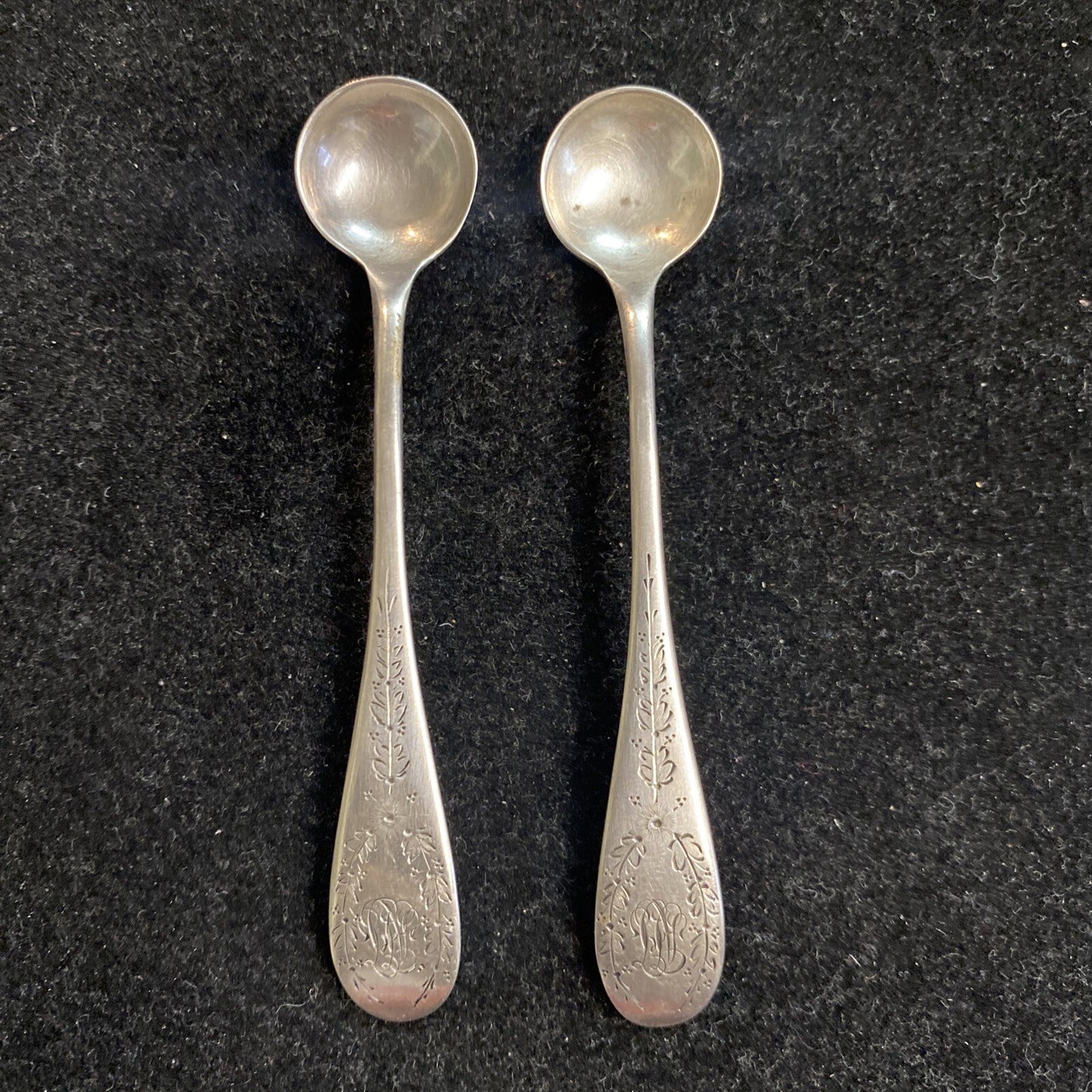 1903-1908 Rare pair National Sterling Co Sterling Salt Spoons Set of 2 Engraved