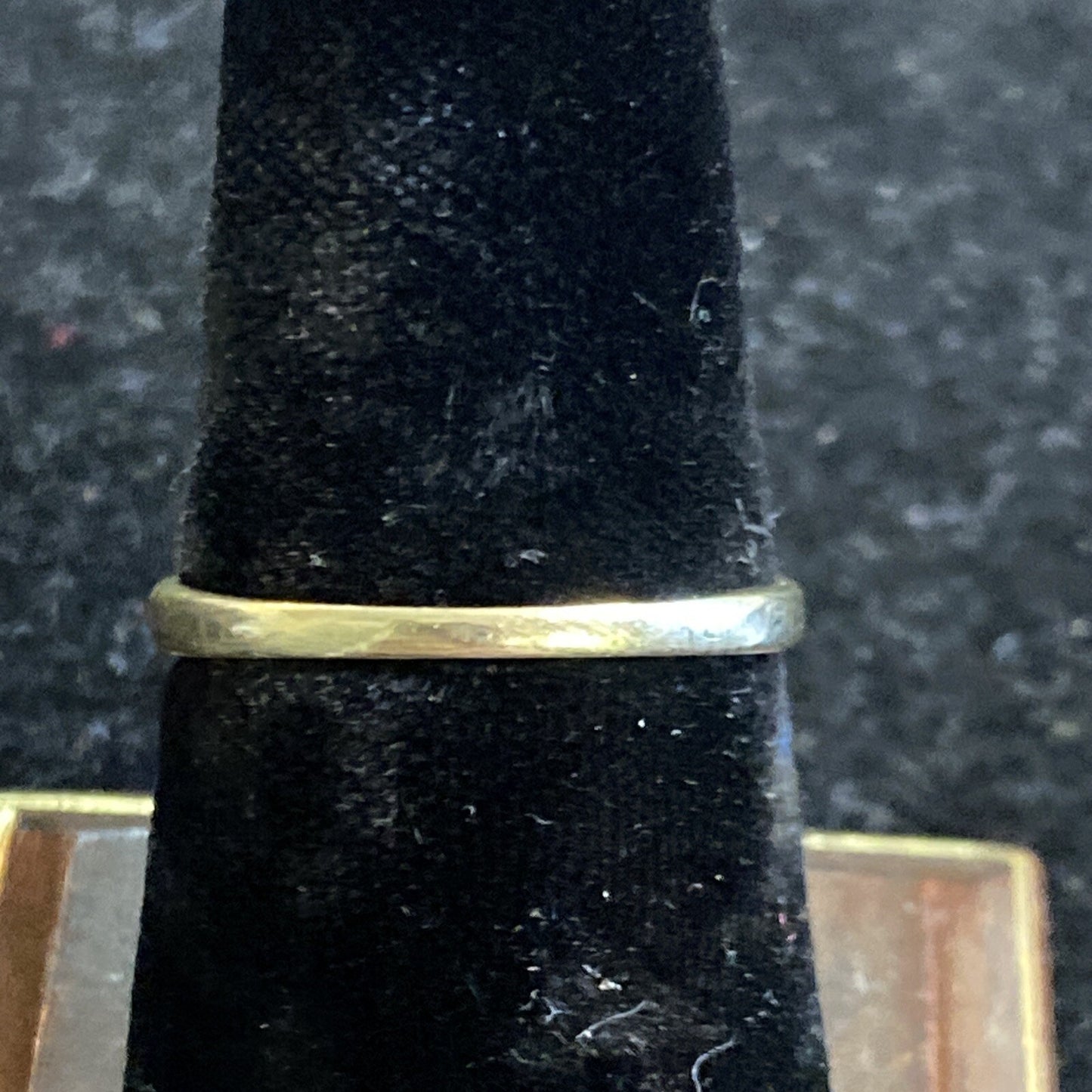 10K Yellow Gold Size 7.75 Sapphire Ring 2.7g