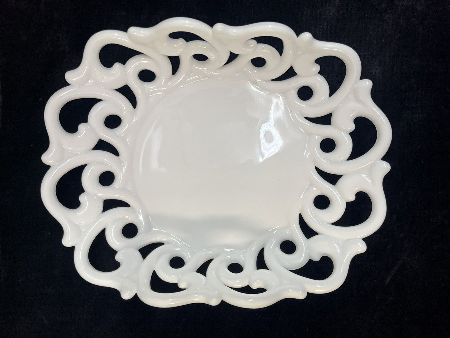 Vintage Fostoria  Monroe Milk Glass Fruit Bowl Open Lace Plate 10 3/4"