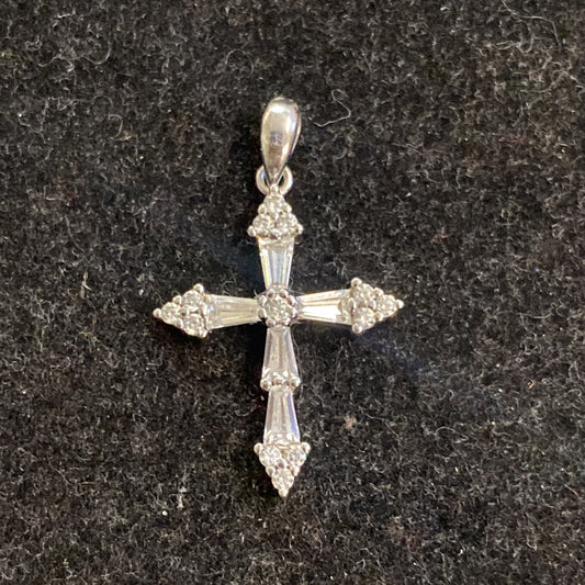 Sterling Silver 925 CZ Stone Cross Shaped Pendant 1.7g