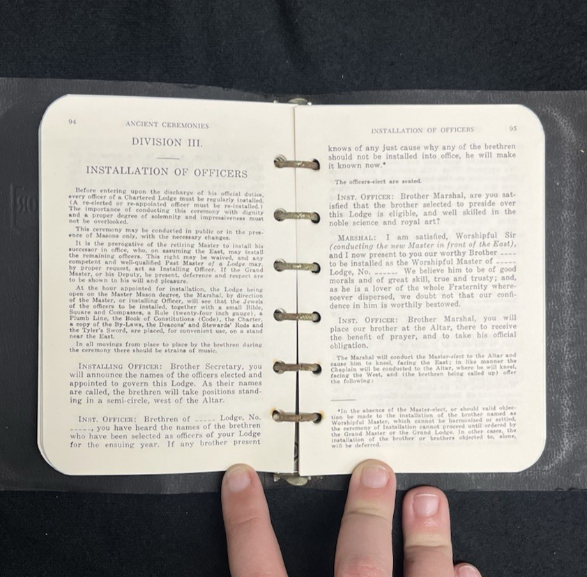 1976 Washington Monitor and Freemason’s Guide to the Symbolic Degrees 17th Ed.