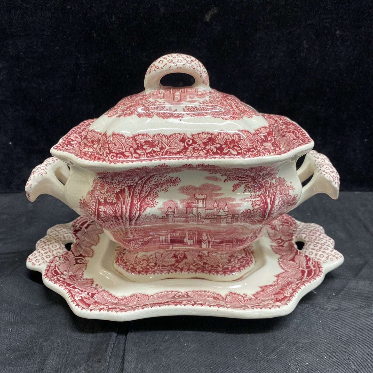 Mason's Vista Pink Small Sauce Boat with Underplate 6 1/2"