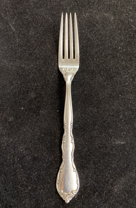 Mignonette by Lunt Sterling Silver  7.5" Dinner Fork  8 Avail 55.3g each