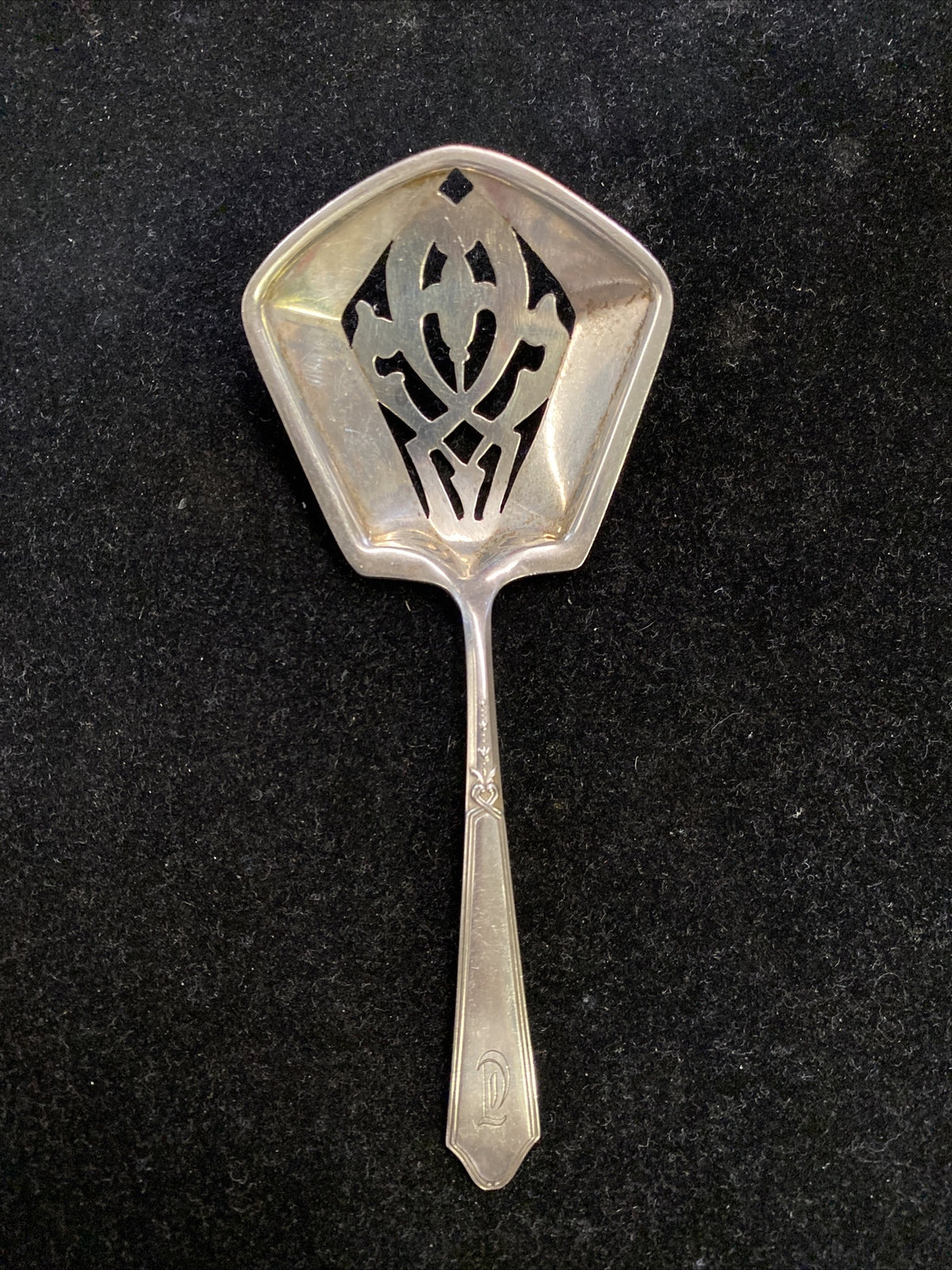 Lunt Sterling Chateau-Chateau Thierry 5" Bon Bon Spoon Shovel  1919  PC10