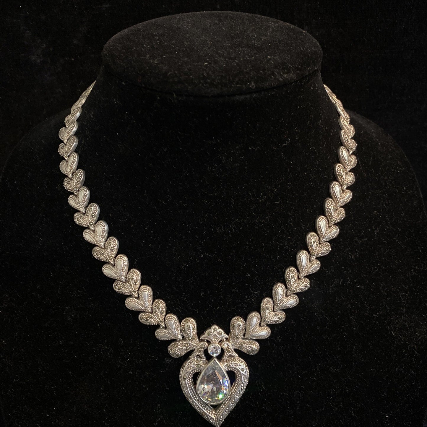 925 Sterling Silver 17.5 in Marcasite Gemstone Heart Design Link Necklace 77.1g
