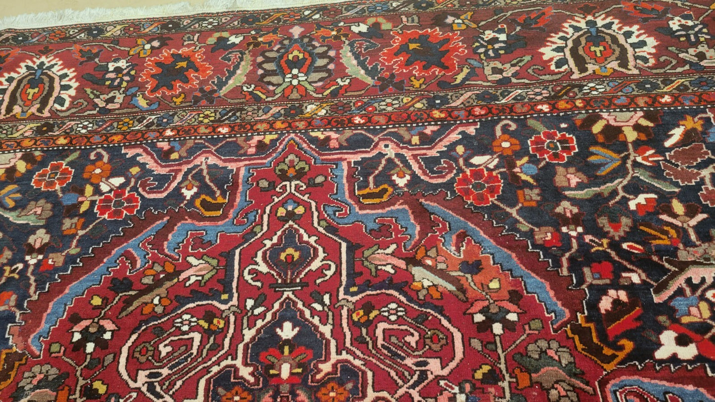 Hand Tied Rug 13 ft x 15 ft Bakhtiar AW8