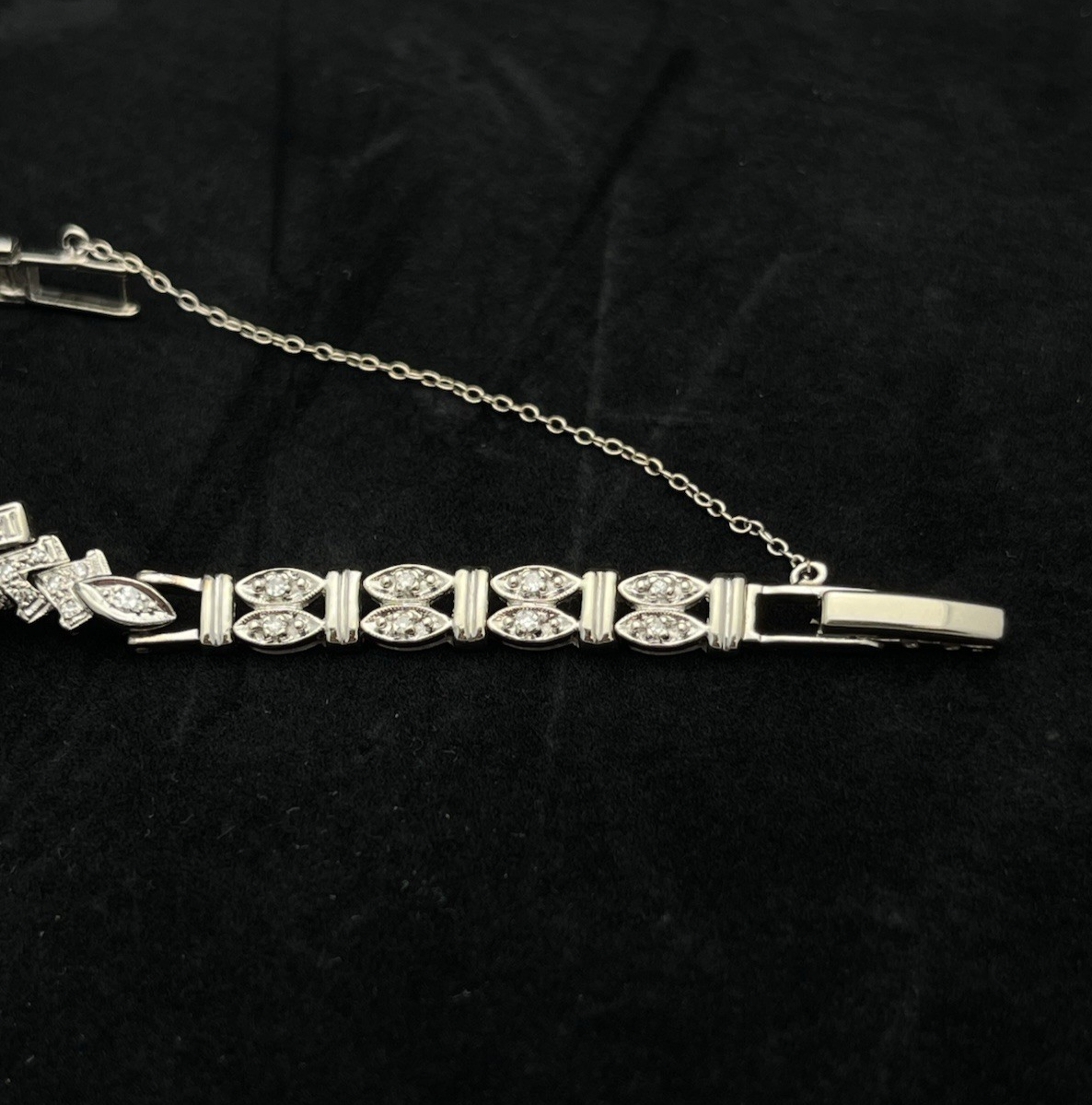 18g Vtg Hamilton Ladies 757 Diamond Watch 14K White Gold 22J Manual Wind Art Dec