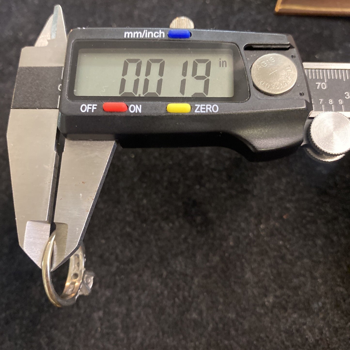 3.7g 14K White Gold Diamond Wedding Ring Size 6.25