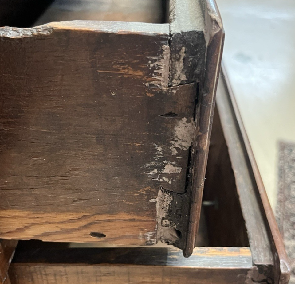 ANTIQUE SPANISH BAROQUE RUSTIC INLAID WALNUT COMMODE CHEST OF DRAWERS 51" X 24"