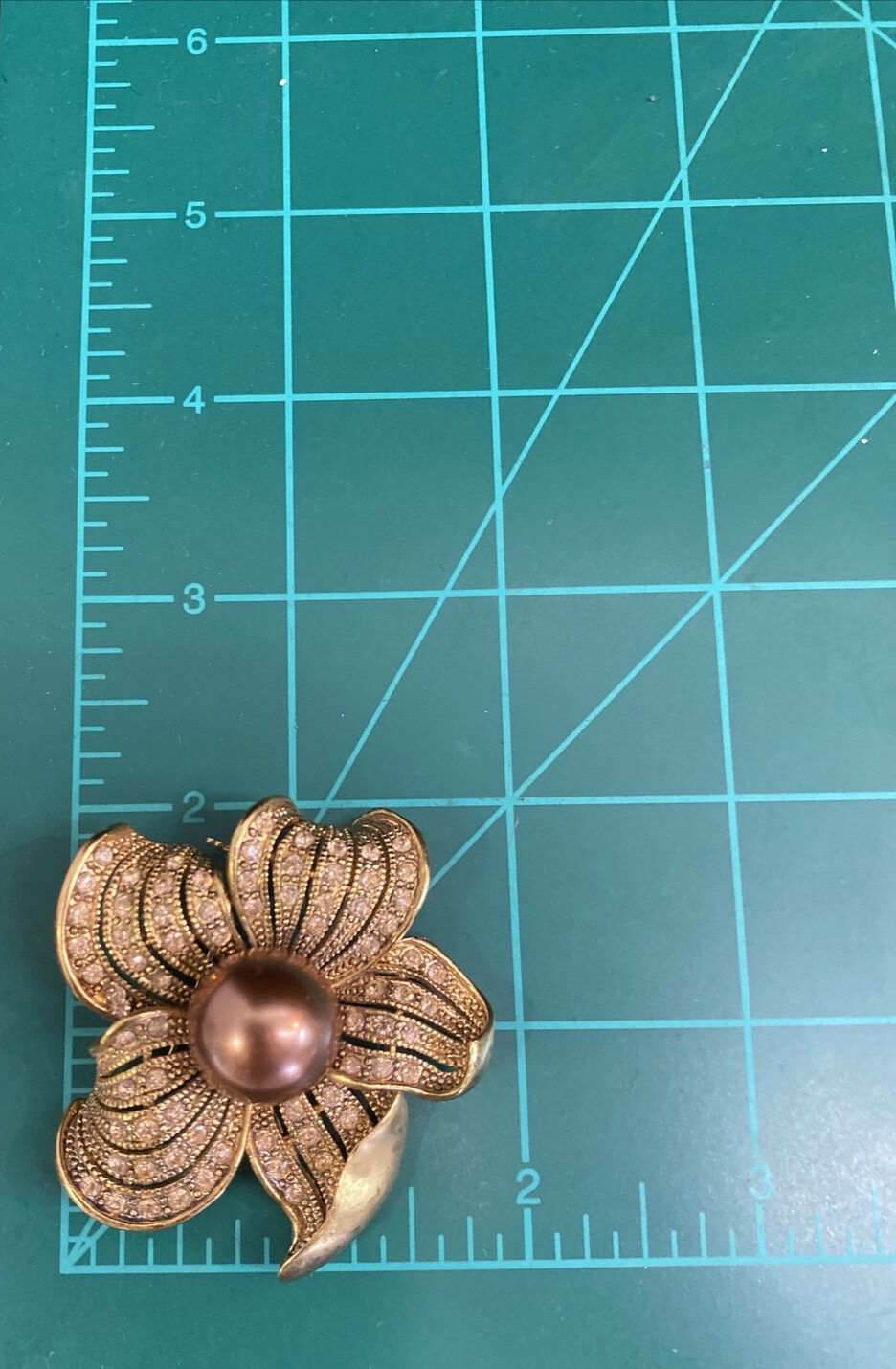 Vintage 1970s Dogwood Flower Amber Rhinestone Brooch  Gold Tone Pin Lg Pearl Ctr