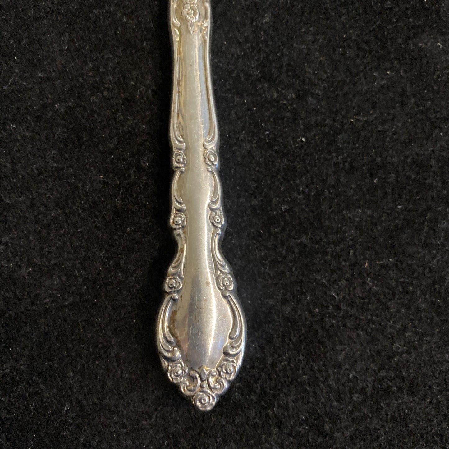 Sterling Heirloom Grandeur Pattern by Oneida 9" Dinner Knife 4 Avail