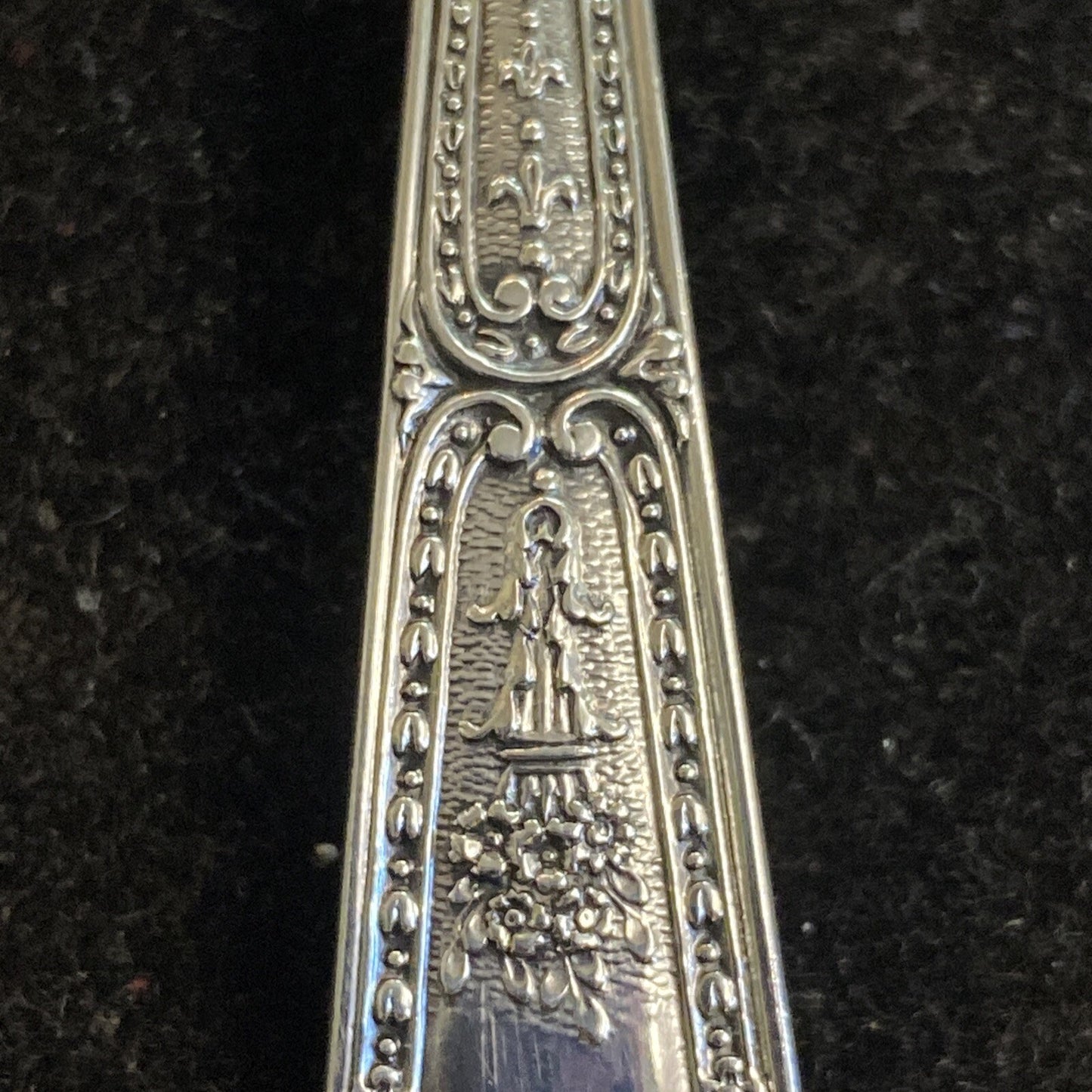 Saart Brothers Sterling 1900s "Carpathia" Pattern 5 1/4" Gravy Ladle 18.1g