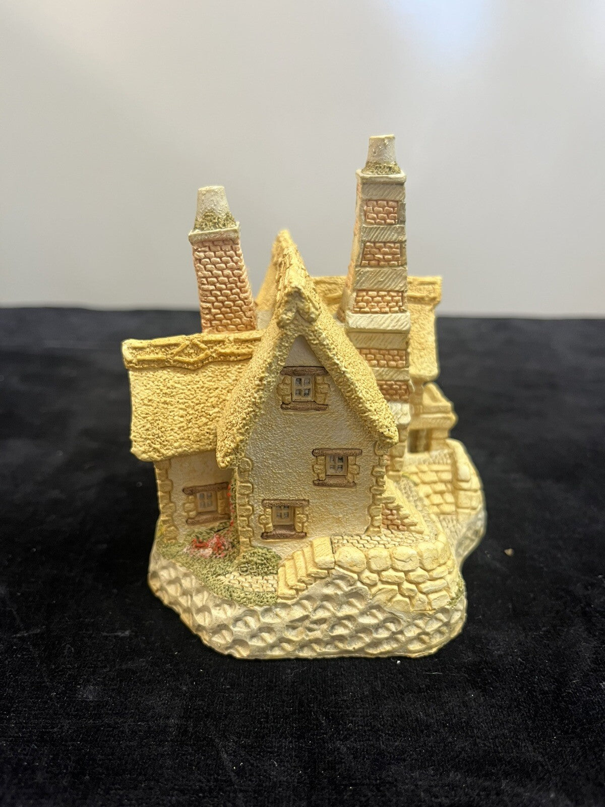 David Winter Cottages The West Country Devon Creamery w/ box