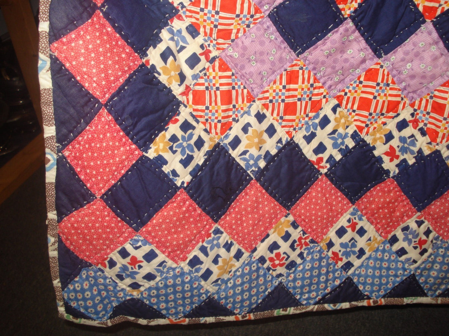 HANDSTITCHED PATCHWORK APPLIQUE DIAMOND PATTERN QUILT BEDSPREAD