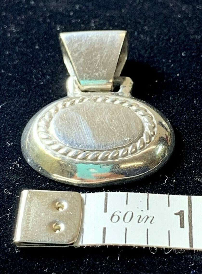 Sterling Silver small oval slide  pendant edge engraving design 8.5g