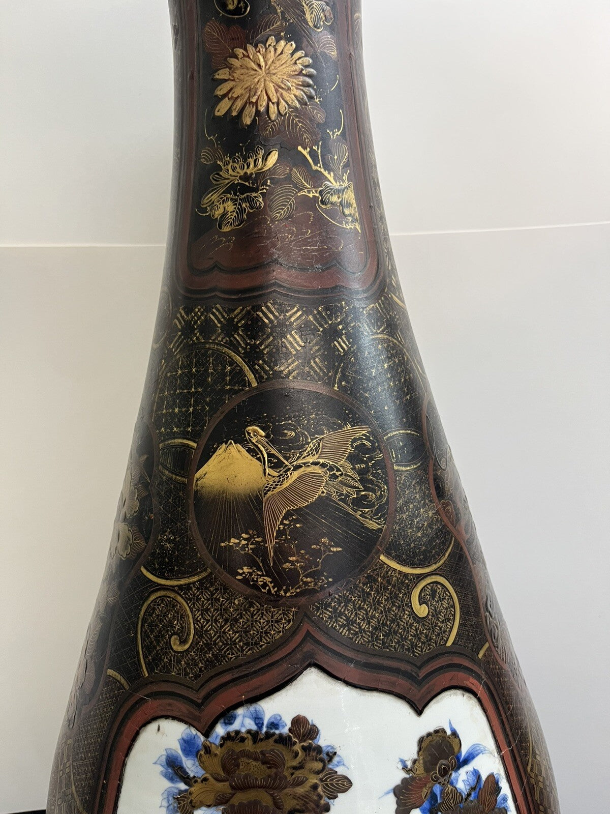41" IMPRESSIVE MEIJI JAPANESE LACQUER COATED PORCELAIN PALACE VASE  FS1