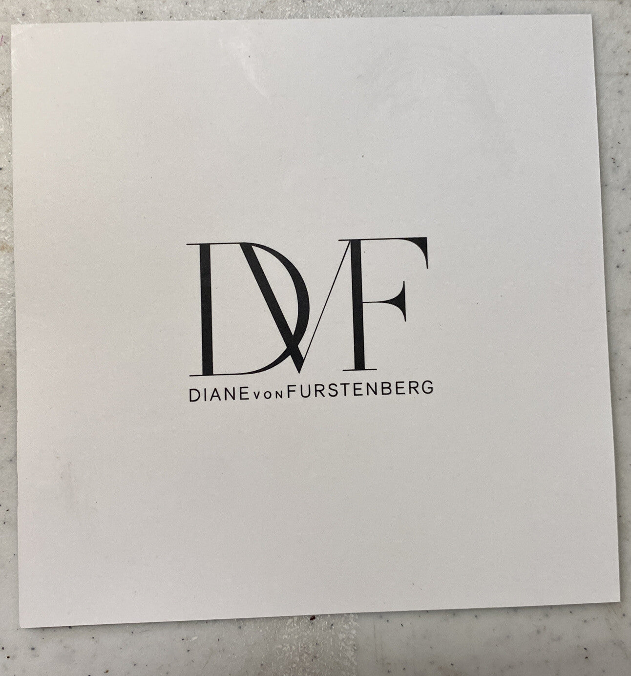 Diane Von Furstenberg Espresso Coffee Tea Cup & Saucer Set of 4 NIB BH83