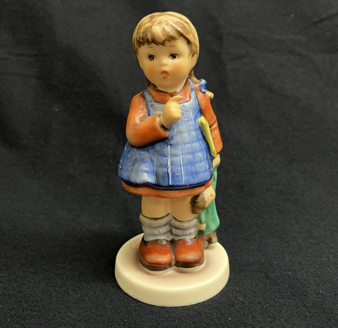 1988 M.I. Hummel Club Exclusive Goebel "I Wonder" Porcelain Figurine #486