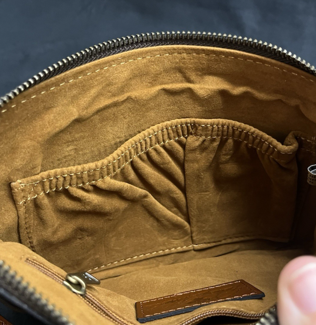 Patricia Nash Cassini  Vintage Victorian Garden Leather Wristlet 9"