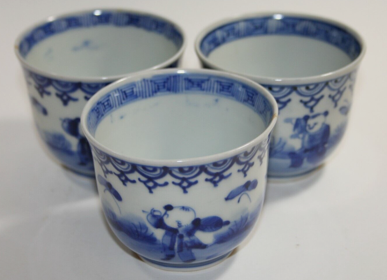 SET OF 3 VINTAGE BLUE & WHITE SAKI CUPS