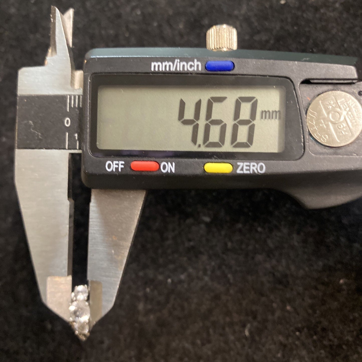 Sterling Silver 925 Ring Size 6.75 CZ Stones 2.8g